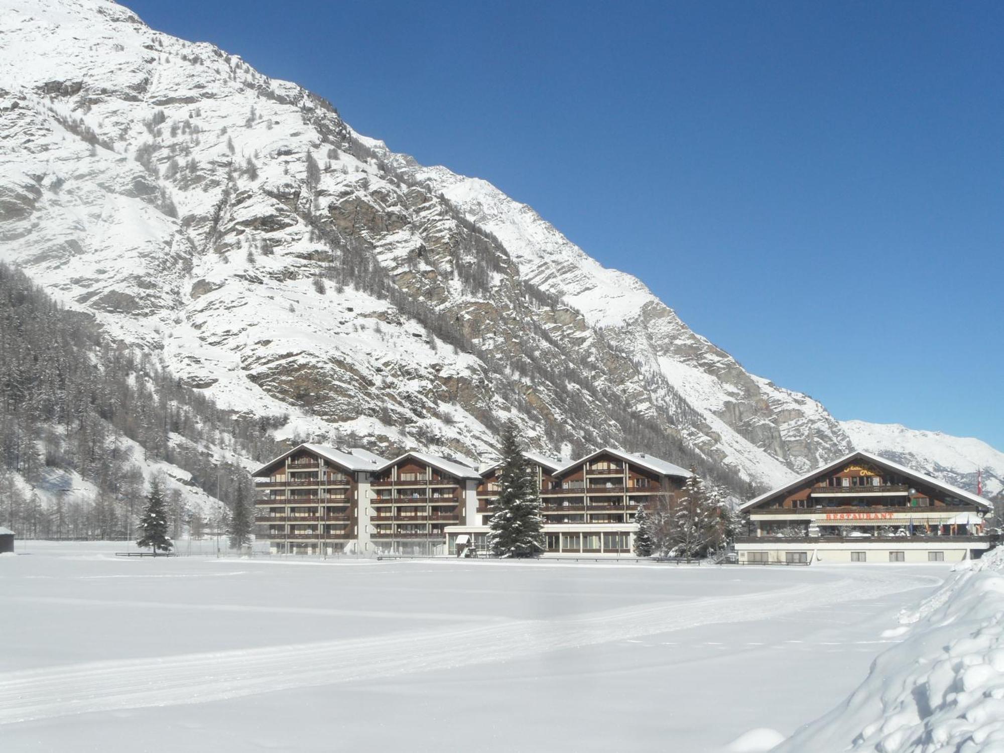 Monte Rosa Taesch, Apartments Mit Wellness Bereich Exteriér fotografie