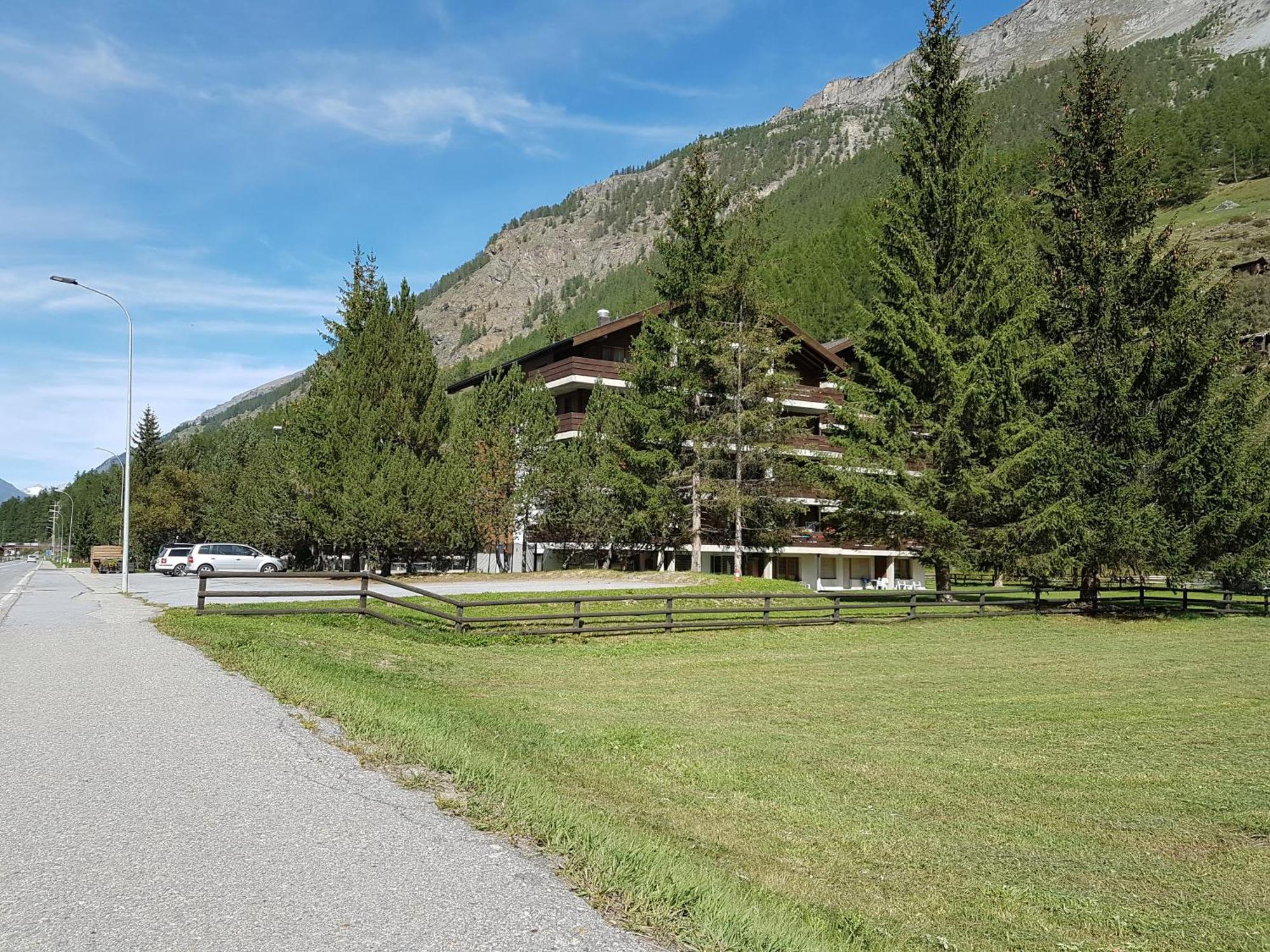 Monte Rosa Taesch, Apartments Mit Wellness Bereich Exteriér fotografie