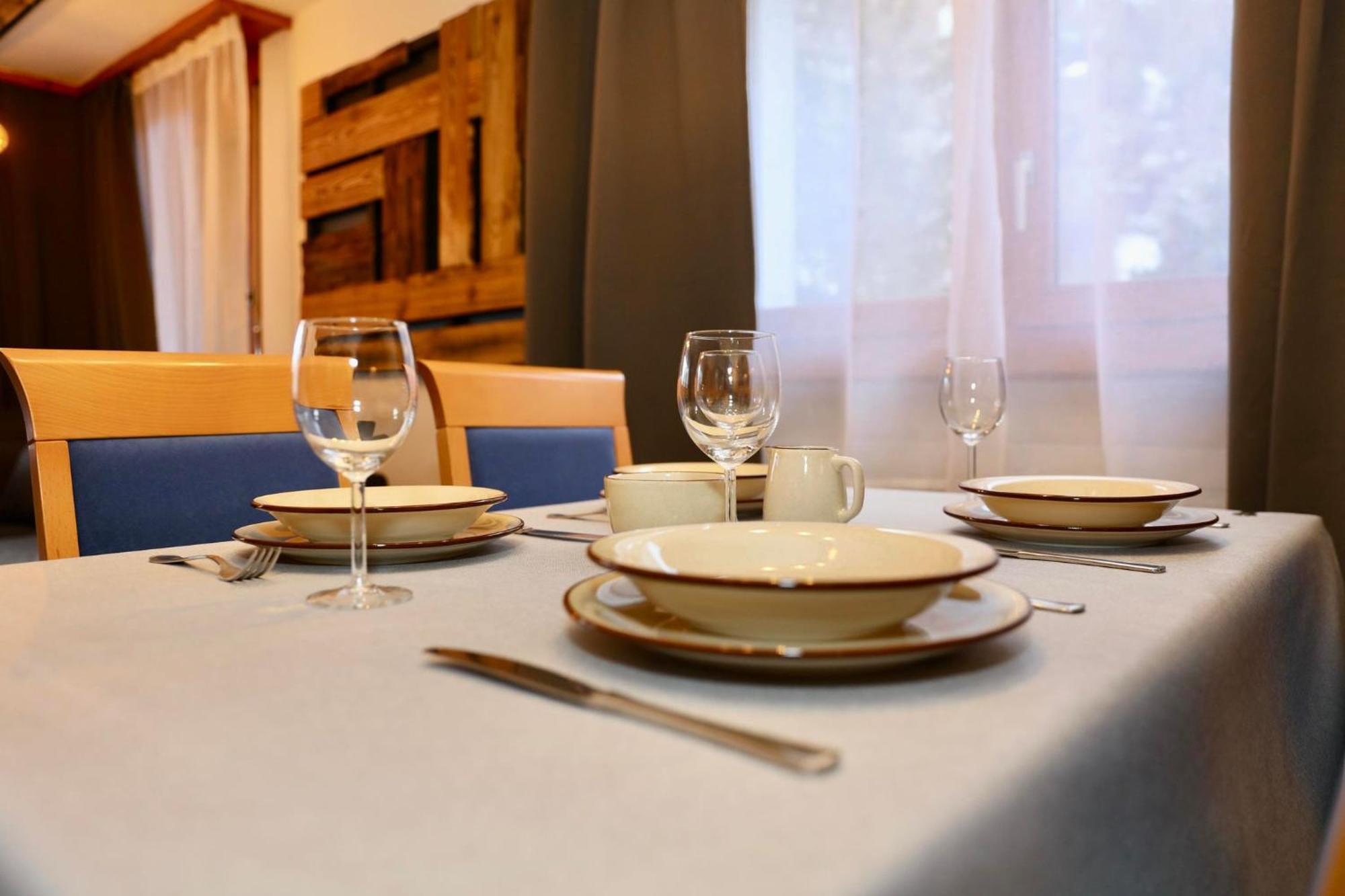 Monte Rosa Taesch, Apartments Mit Wellness Bereich Pokoj fotografie