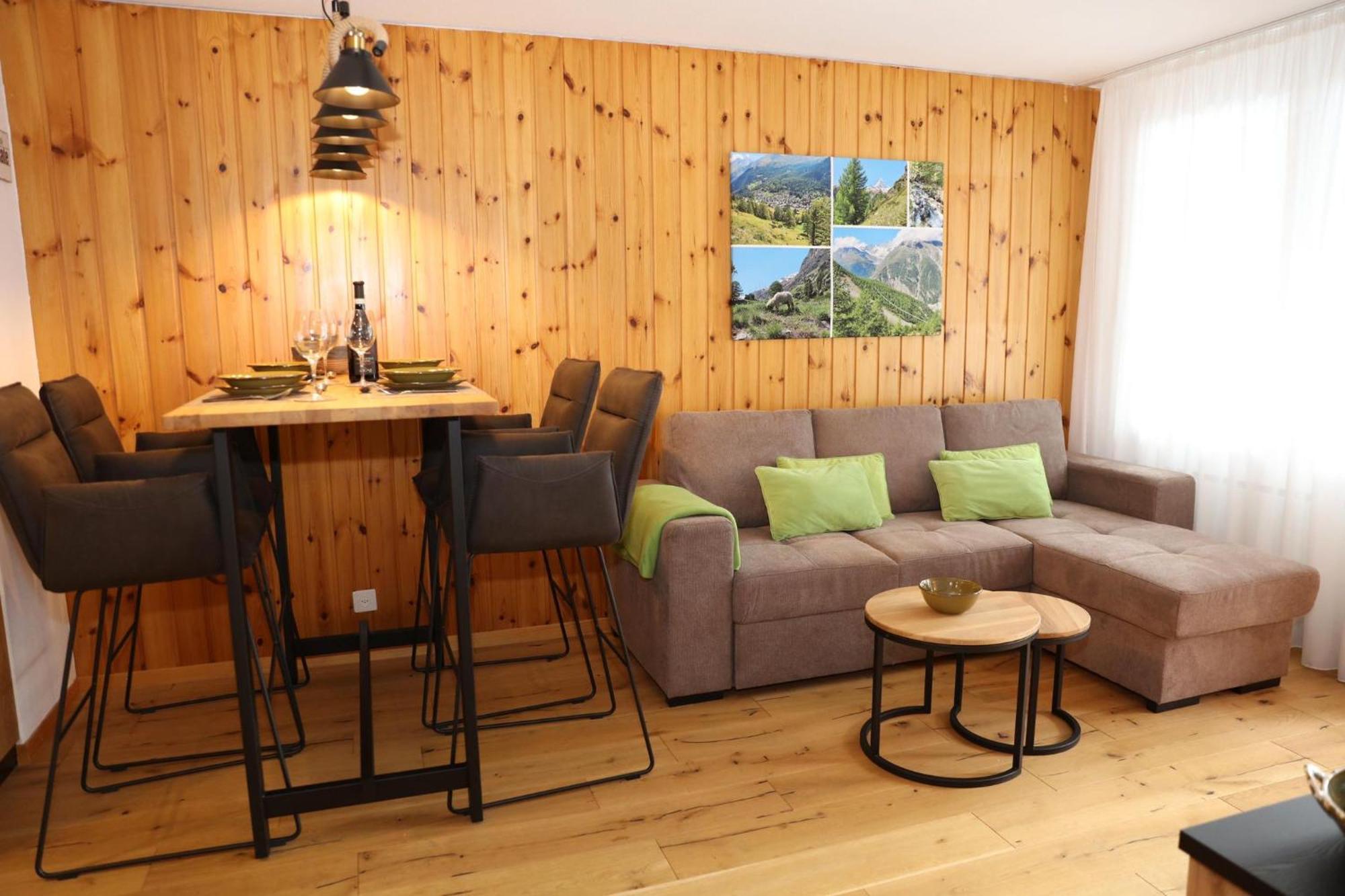 Monte Rosa Taesch, Apartments Mit Wellness Bereich Pokoj fotografie